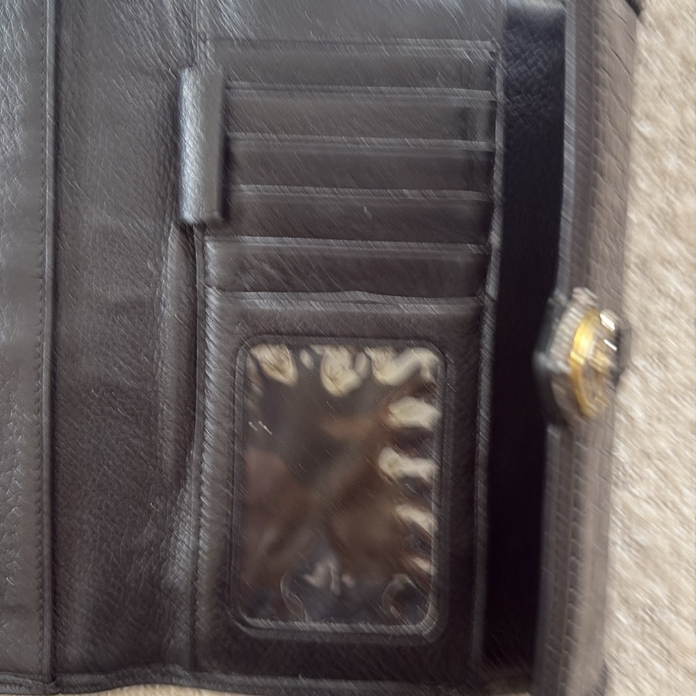 Brighton Wallet - Picture 4 of 5